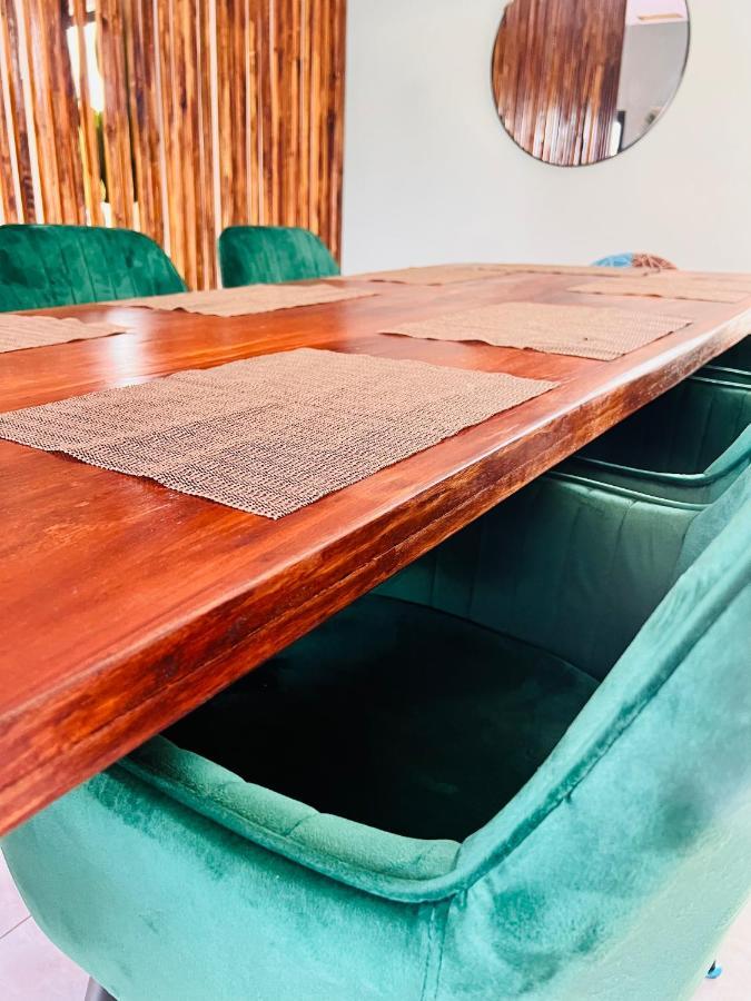 Signature Boutique Guesthouse Maun Dış mekan fotoğraf